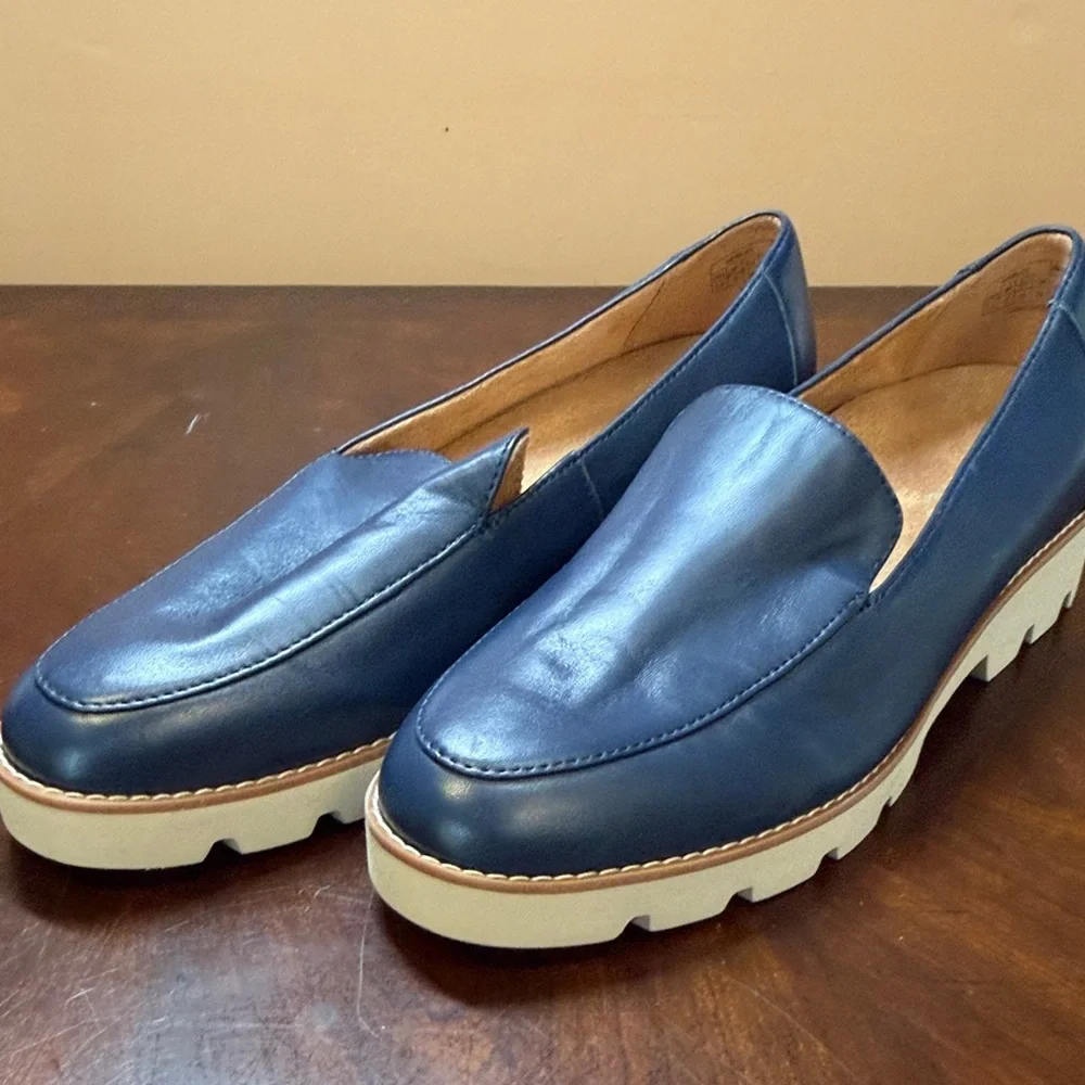 Vionic Men's Navy Slip-On Loafers‎